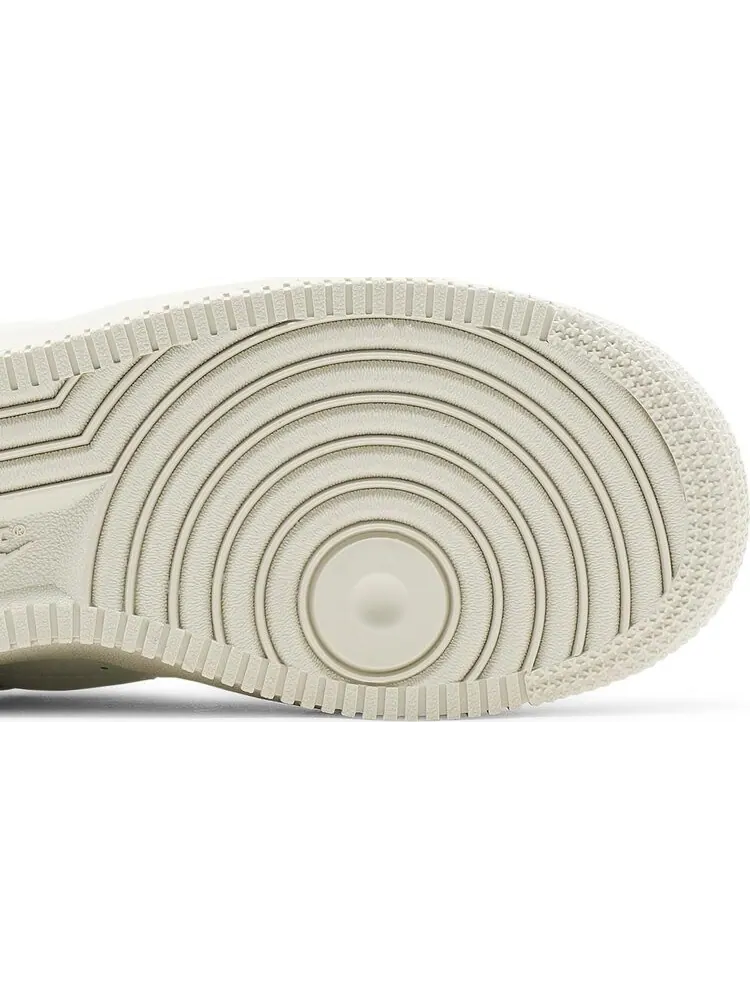 Женские кроссовки Nike Air Force 1 LXX 'Sea Glass Python' — изображение 5 из 8, бежевый