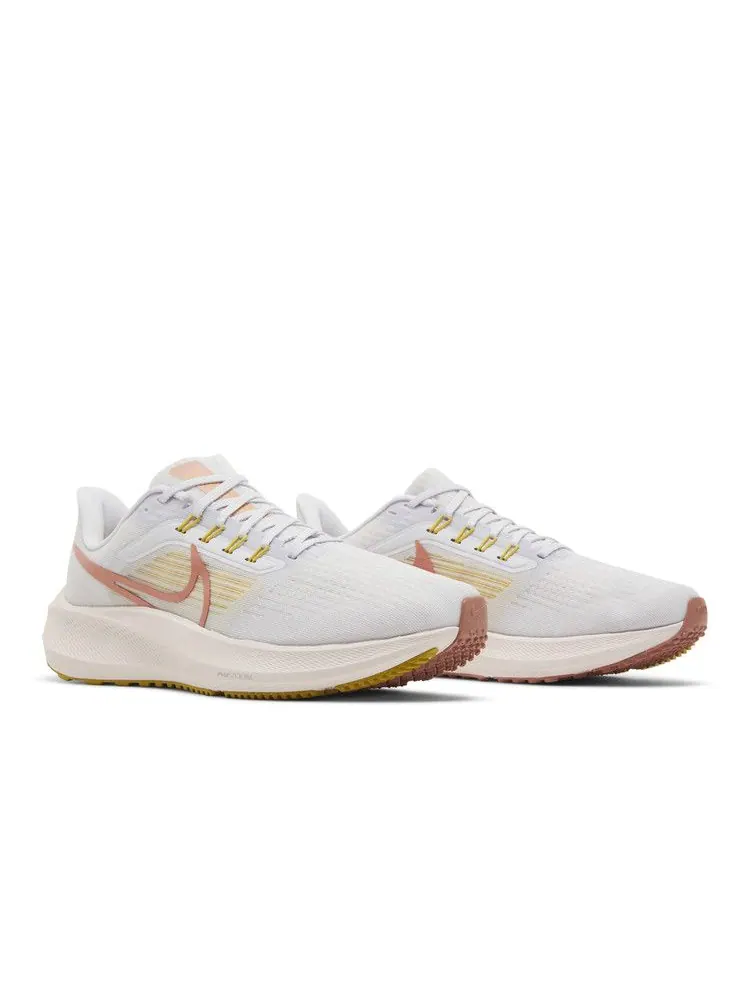 Кроссовки Nike Wmns Air Zoom Pegasus 39 'Whisper Madder Root' — изображение 9 из 9, белый/светлый