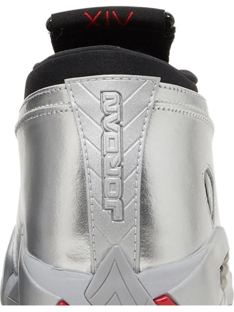 Кроссовки Wmns Air Jordan 14 Retro Low Metallic Silver — изображение 7 из 8, серебряный