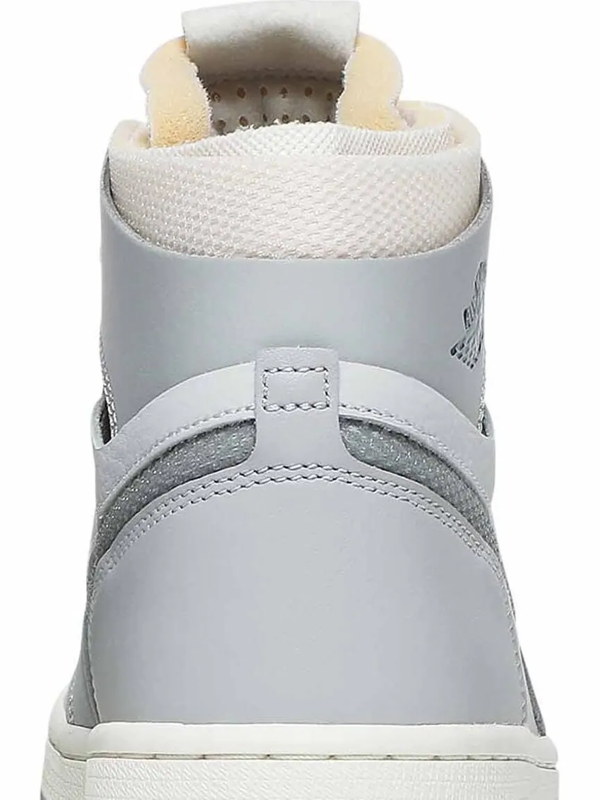 Кроссовки Air Jordan 1 Zoom Comfort London — изображение 7 из 10, белый
