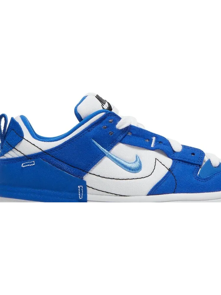 Кроссовки Nike Wmns Dunk Low Disrupt 2 'White Hyper Royal' — изображение 2 из 8, синий