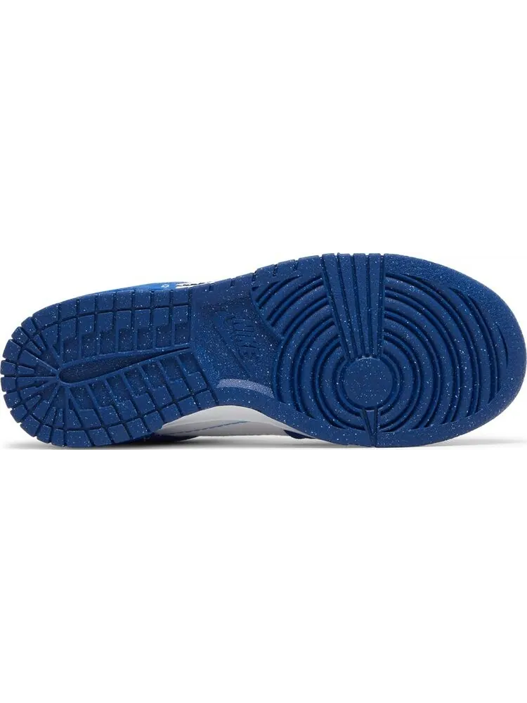 Кроссовки Nike Wmns Dunk Low Disrupt 2 'White Hyper Royal' — изображение 4 из 8, синий