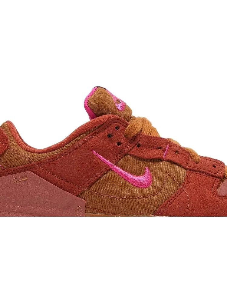 Кроссовки Nike Wmns Dunk Low Disrupt 2 'Desert Bronze' — изображение 2 из 8, коричневый