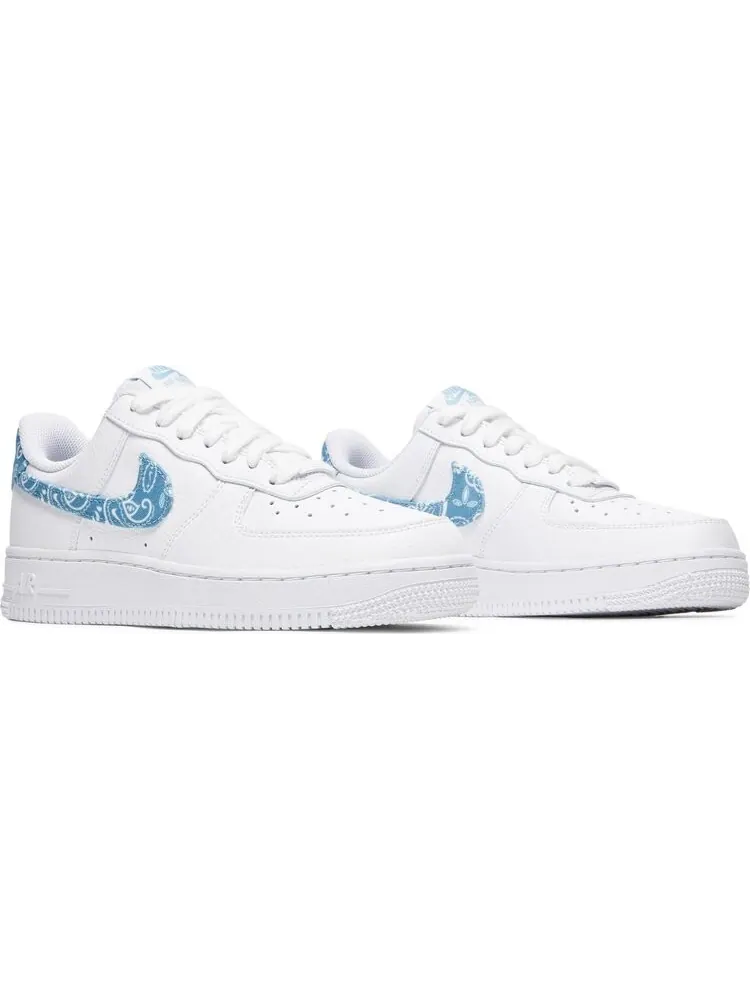 Кроссовки Nike Wmns Air Force 1 '07 Essentials 'Blue Paisley' — изображение 8 из 8, белый