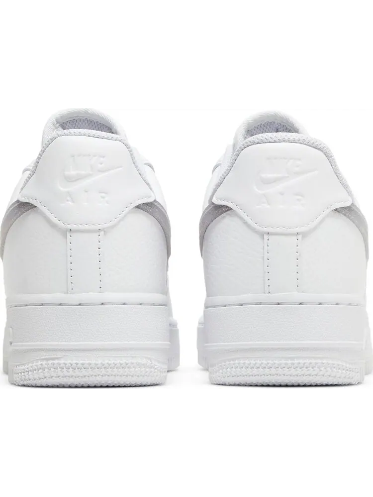 Кроссовки Nike Wmns Air Force 1 Low 'Glitter Swoosh - Canyon Purple' — изображение 6 из 8, белый