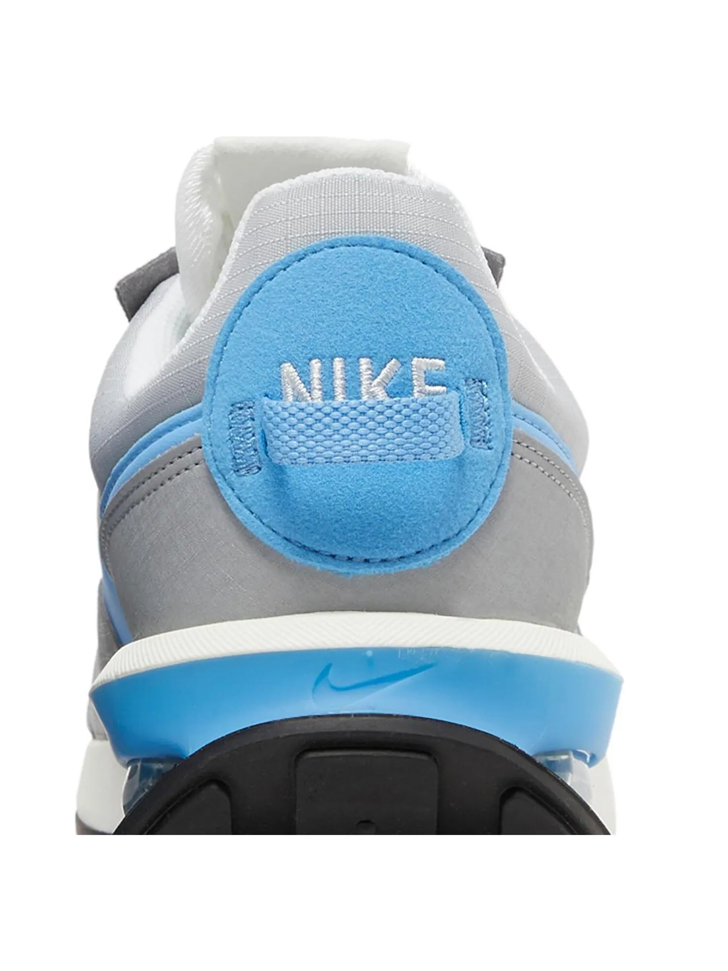 Кроссовки Nike Air Max Pre-Day 'Light Smoke Grey University Blue' — изображение 7 из 8, серый