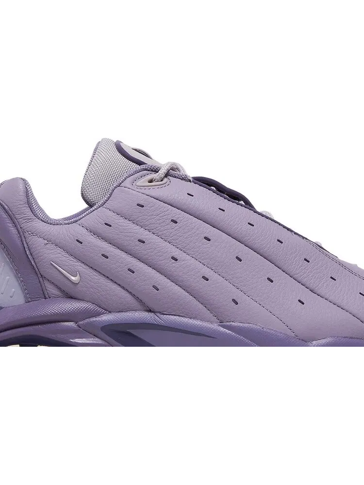 Кроссовки Nike NOCTA x Hot Step Air Terra 'Purple' — изображение 2 из 8, фиолетовый