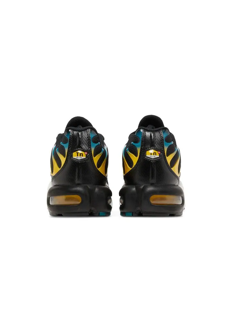 Кроссовки Nike Air Max Plus 'Black University Gold Spruce' — изображение 7 из 9