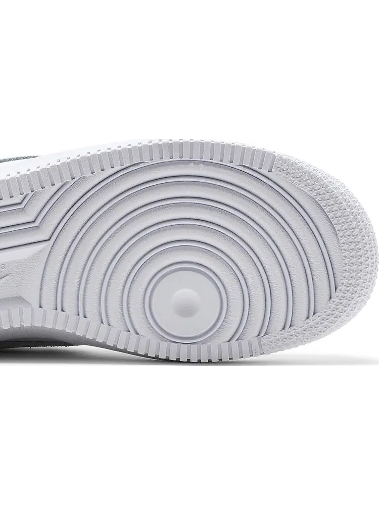 Кроссовки Nike Wmns Air Force 1 '07 'Glacier Blue' — изображение 5 из 8, белый