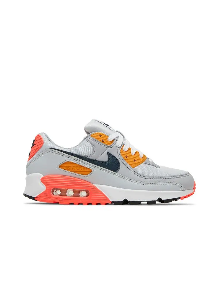Кроссовки Nike Wmns Air Max 90 'Grey Crimson Gold' — изображение 2 из 9