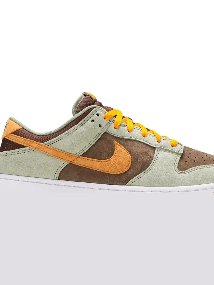 Кроссовки Nike Dunk Low 'Dusty Olive' — изображение 2 из 10, зеленый