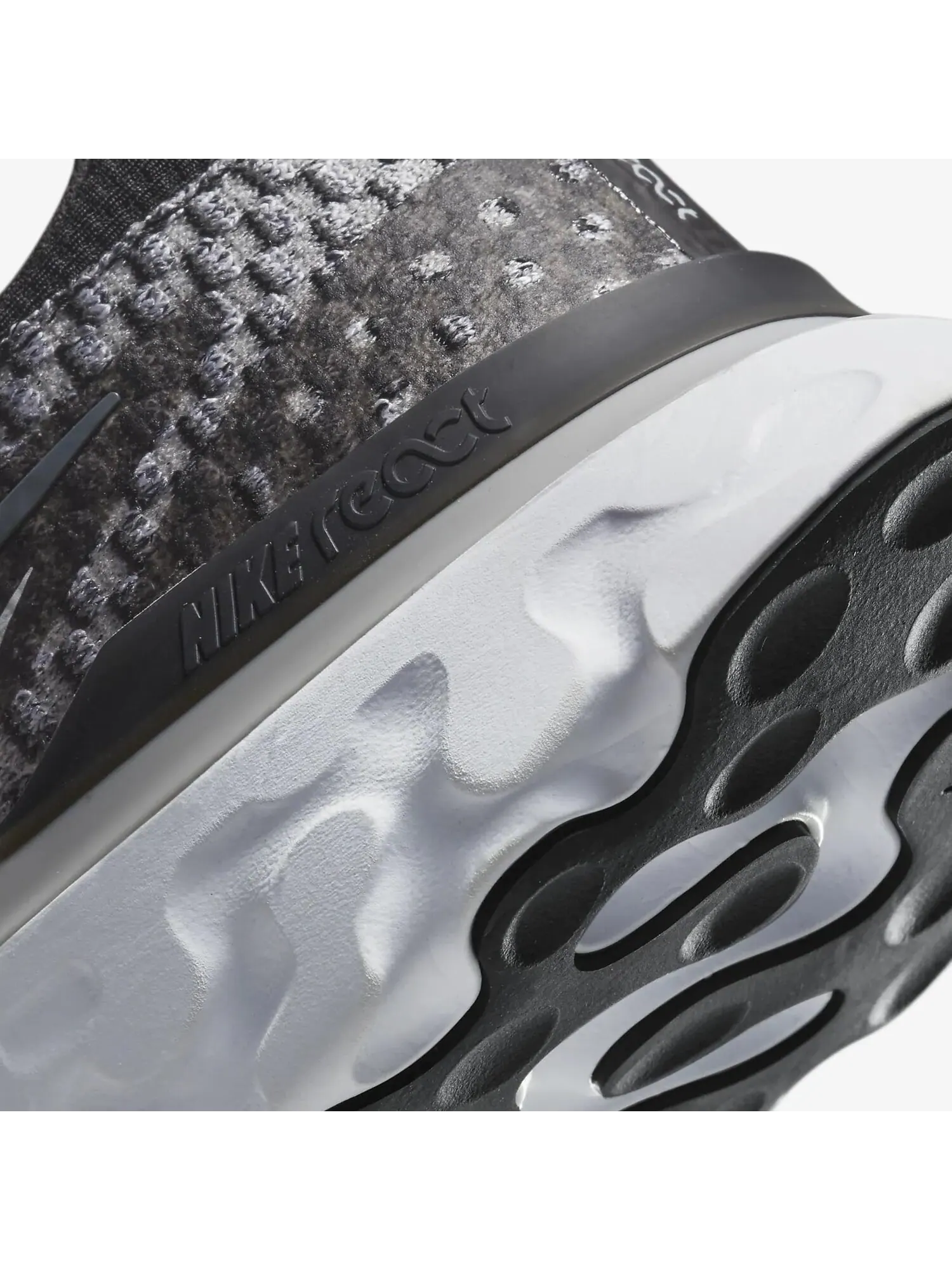 Кроссовки Nike React Infinity Run Flyknit 3 — изображение 7 из 7, серый/черный