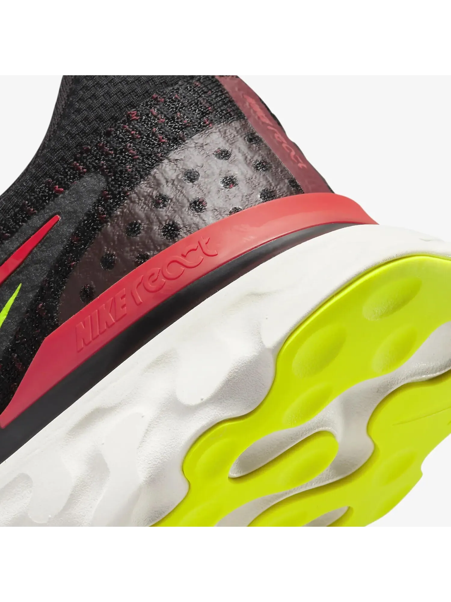 Кроссовки Nike React Infinity Run Flyknit 3 — изображение 7 из 7, черный/красный