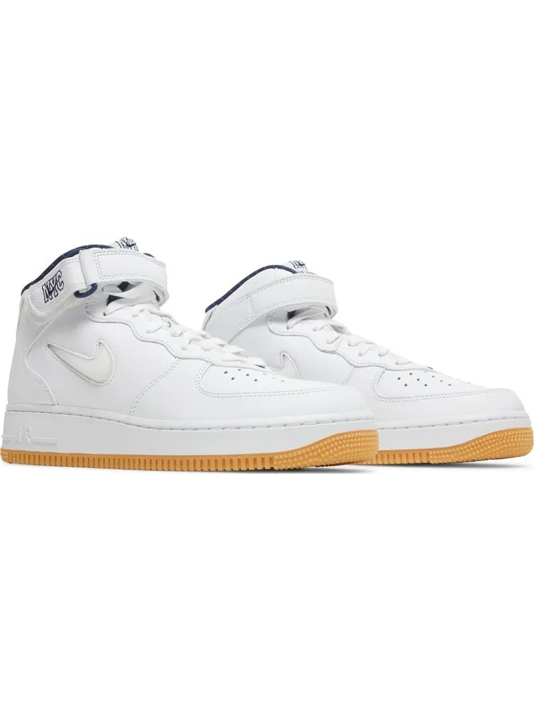 Кроссовки Nike Air Force 1 Mid Jewel QS 'NYC - Yankees' — изображение 8 из 9, белый