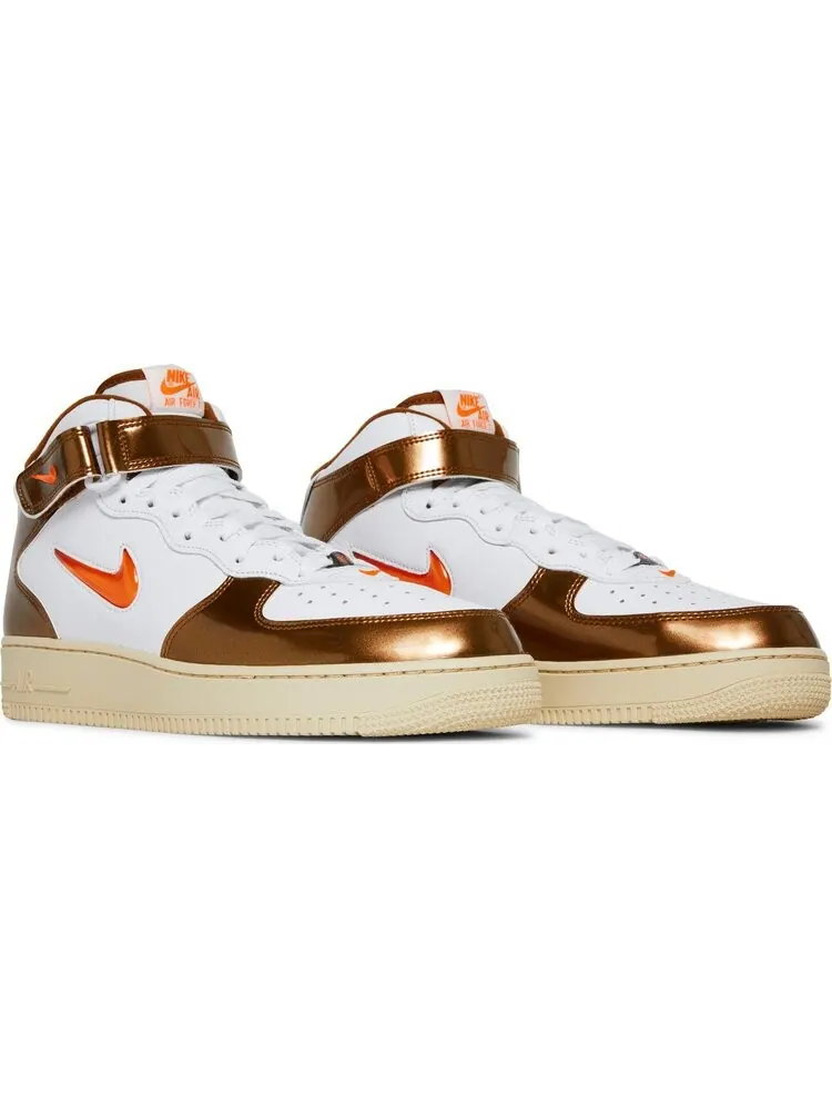 Кроссовки Nike Air Force 1 Mid QS 'Ale Brown' — изображение 8 из 8, белый