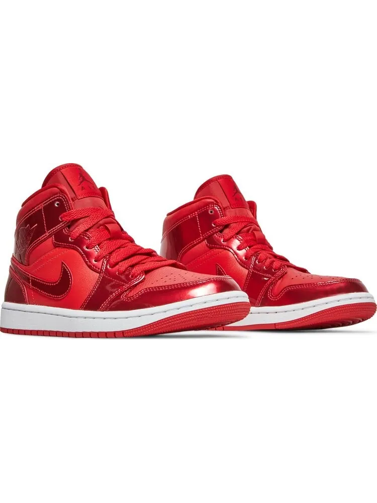 Кроссовки Wmns Air Jordan 1 Mid SE University Red Pomegranate — изображение 8 из 8, красный