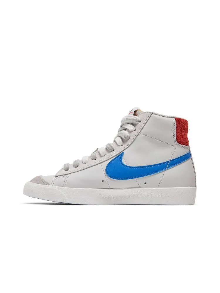 Кроссовки Nike Wmns Blazer Mid '77 SE 'First Use - Green Noise' — изображение 4 из 9