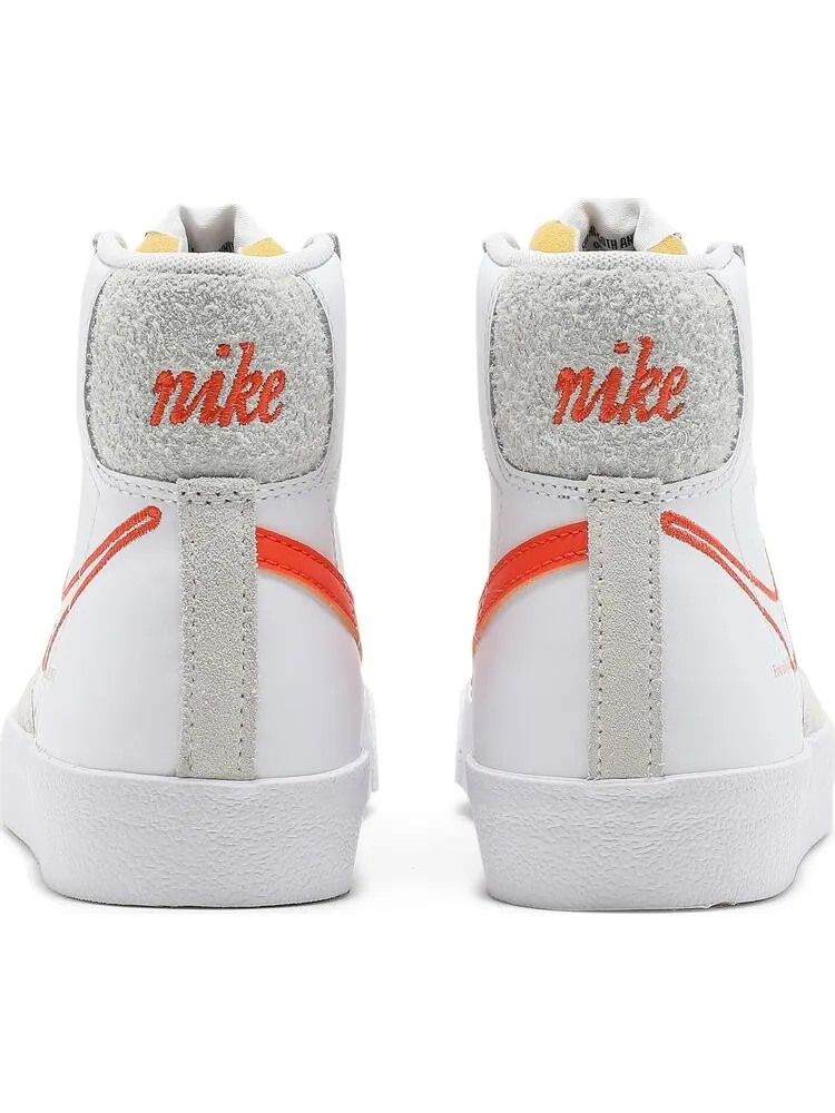 Кроссовки Nike Wmns Blazer Mid '77 SE 'First Use' — изображение 6 из 8, белый