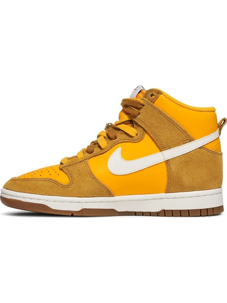 Кроссовки Nike Wmns Dunk High SE 'First Use Pack - University Gold' — изображение 3 из 10, золото