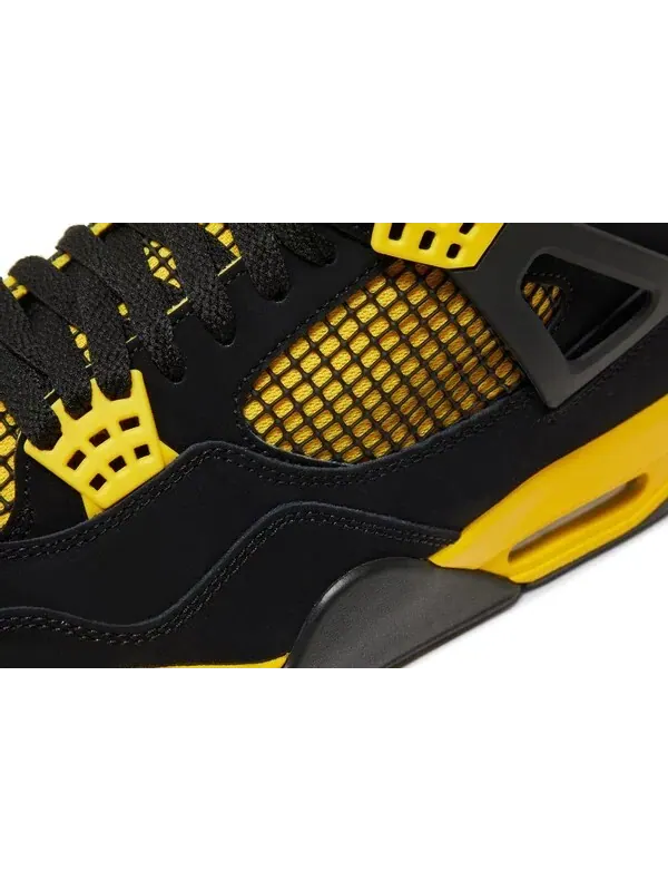 Кроссовки Air Jordan 4 Retro — изображение 8 из 10, черный