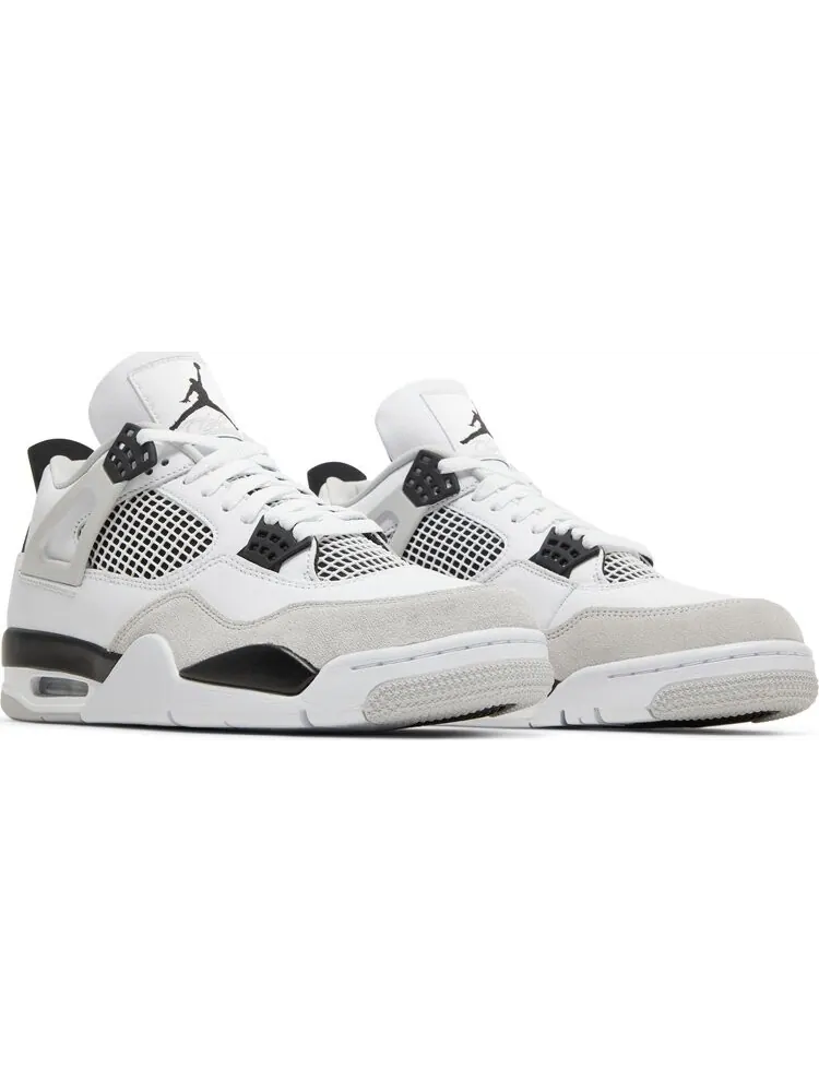 Кроссовки Air Jordan 4 Retro Military Black — изображение 8 из 10, черный