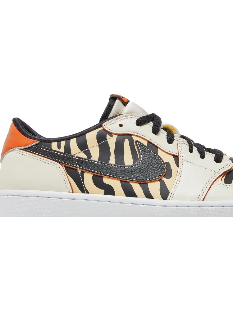 Кроссовки Air Jordan 1 Low OG Chinese New Years - Year Of The Tiger — изображение 2 из 8, белый