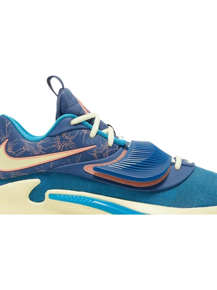 Кроссовки Nike Zoom Freak 3 NRG 'Valentines Day' — изображение 3 из 8, синий