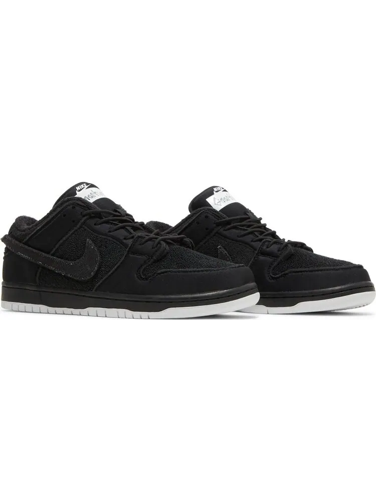 Кроссовки Nike Gnarhunters x Dunk Low SB 'Black' — изображение 8 из 8, черный