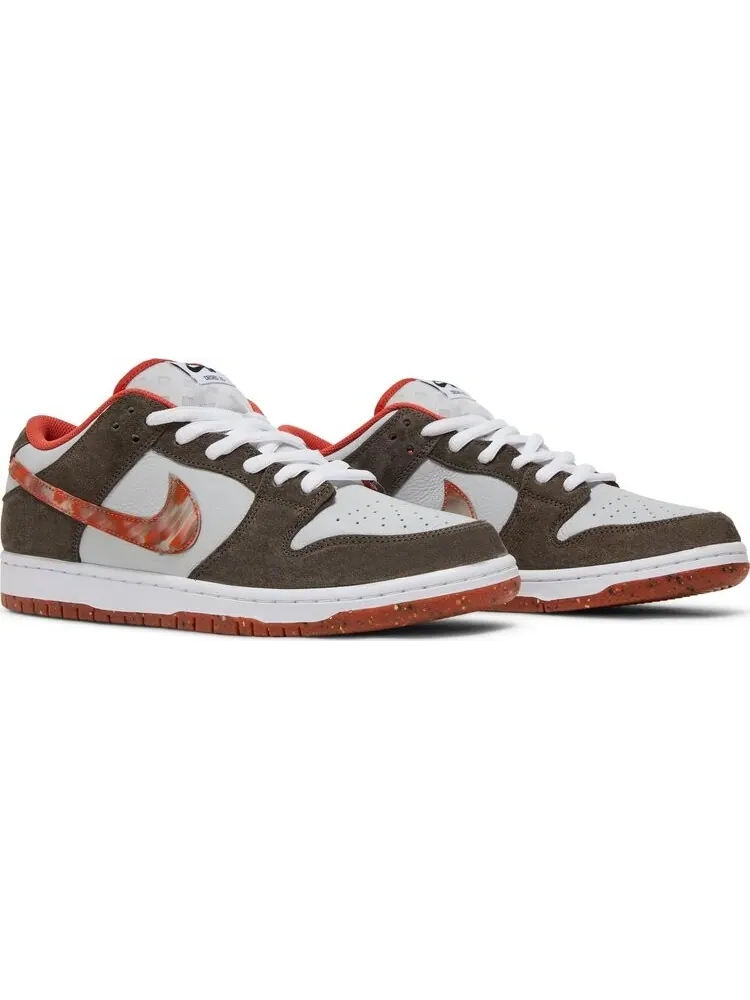 Кроссовки Nike Crushed D.C. x Dunk Low SB 'Golden Hour' — изображение 8 из 10, белый
