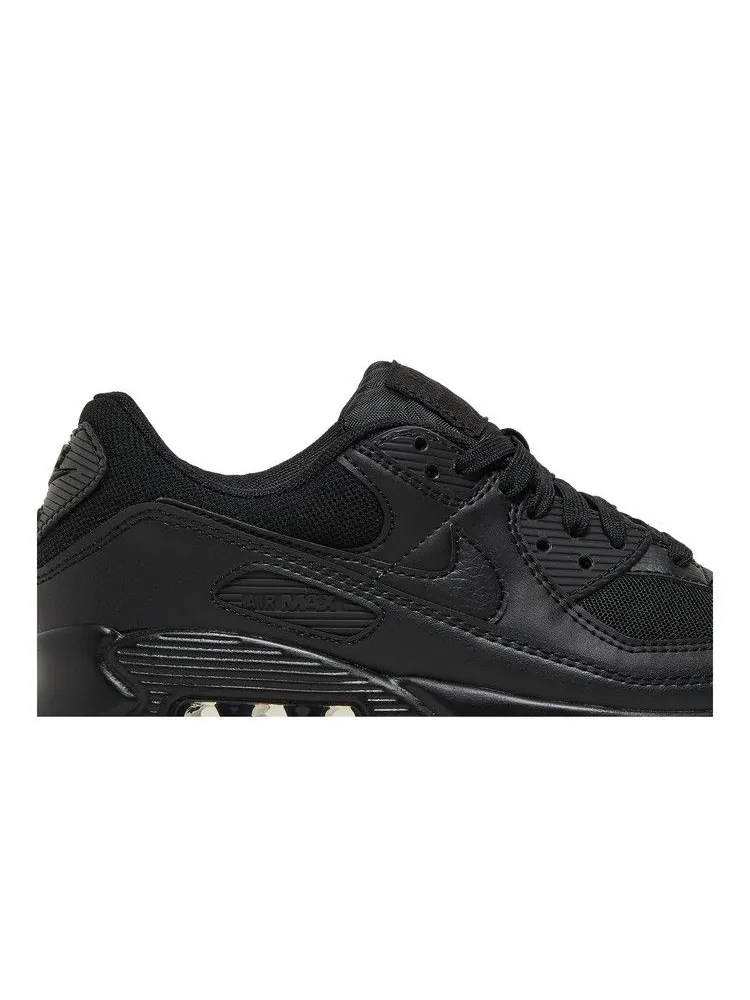 Кроссовки Nike Wmns Air Max 90 'Triple Black' — изображение 3 из 9