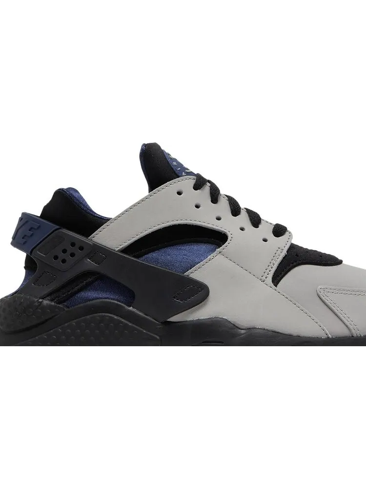 Кроссовки Nike Air Huarache LE 'Shadow' — изображение 2 из 8, серый