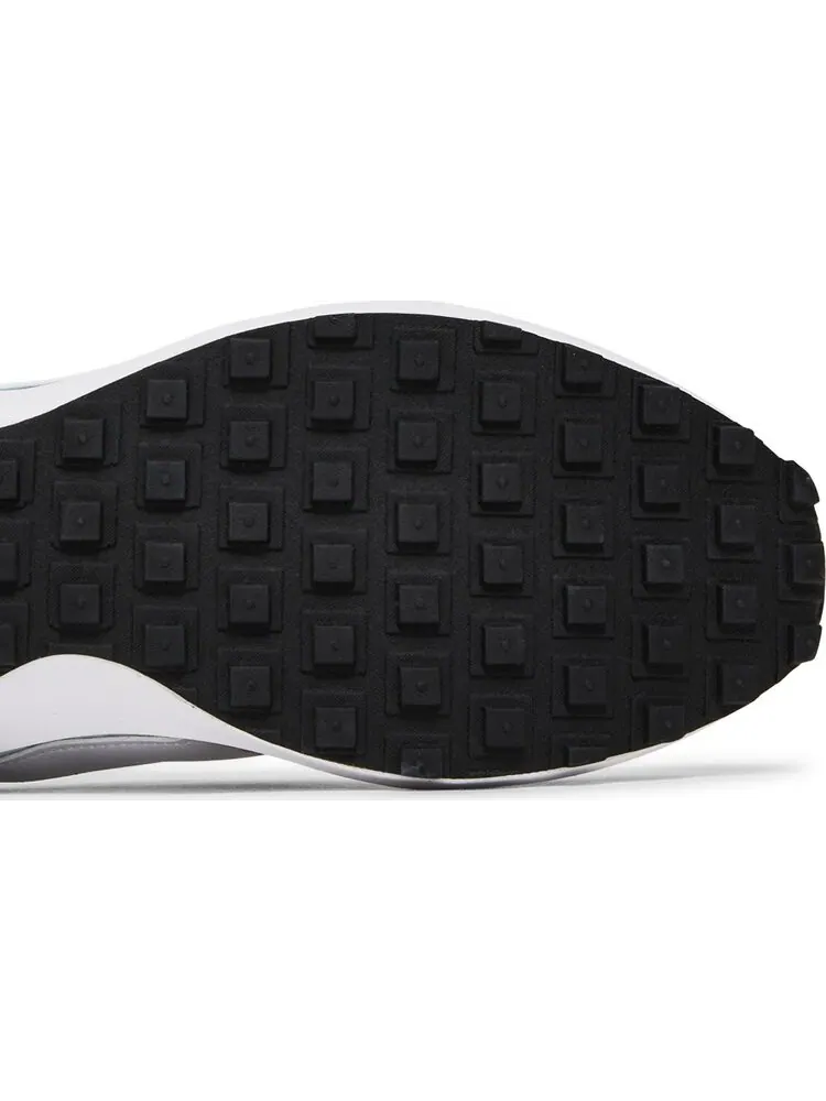 Кроссовки Nike Waffle Debut 'White Black Orange' — изображение 5 из 8, белый