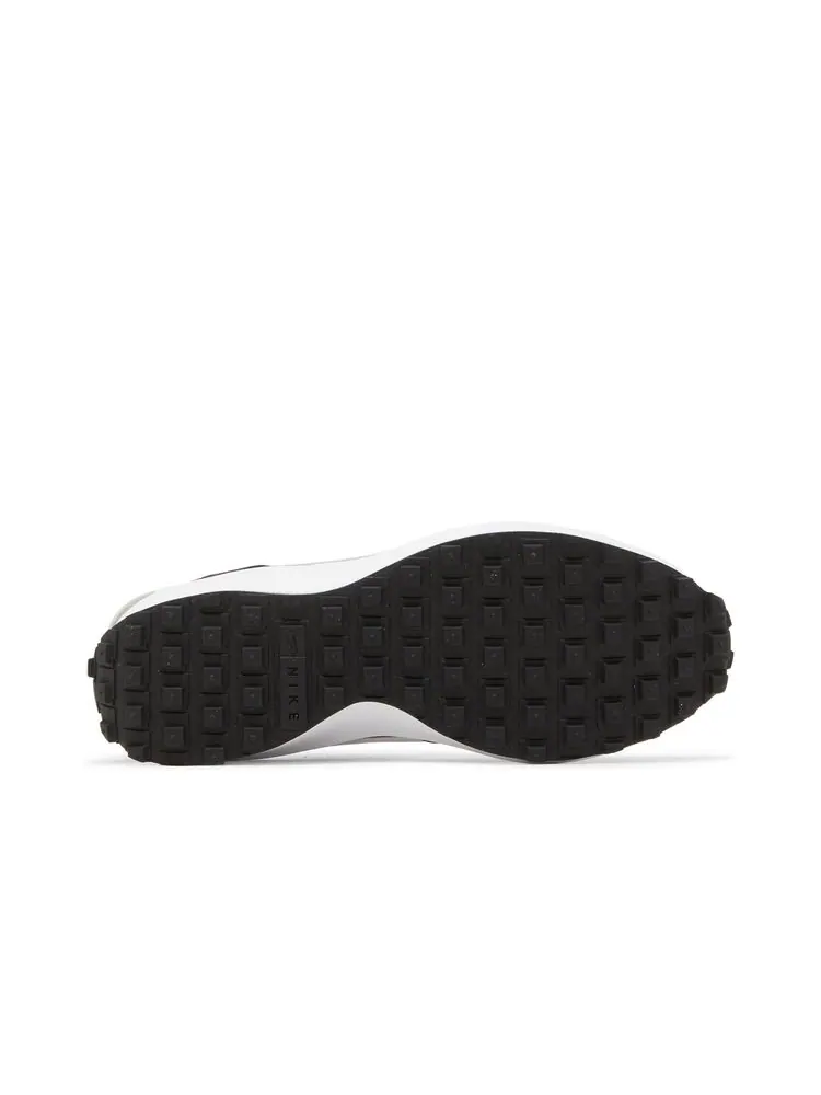 Кроссовки Wmns Waffle Debut 'Black White' — изображение 4 из 8, белый