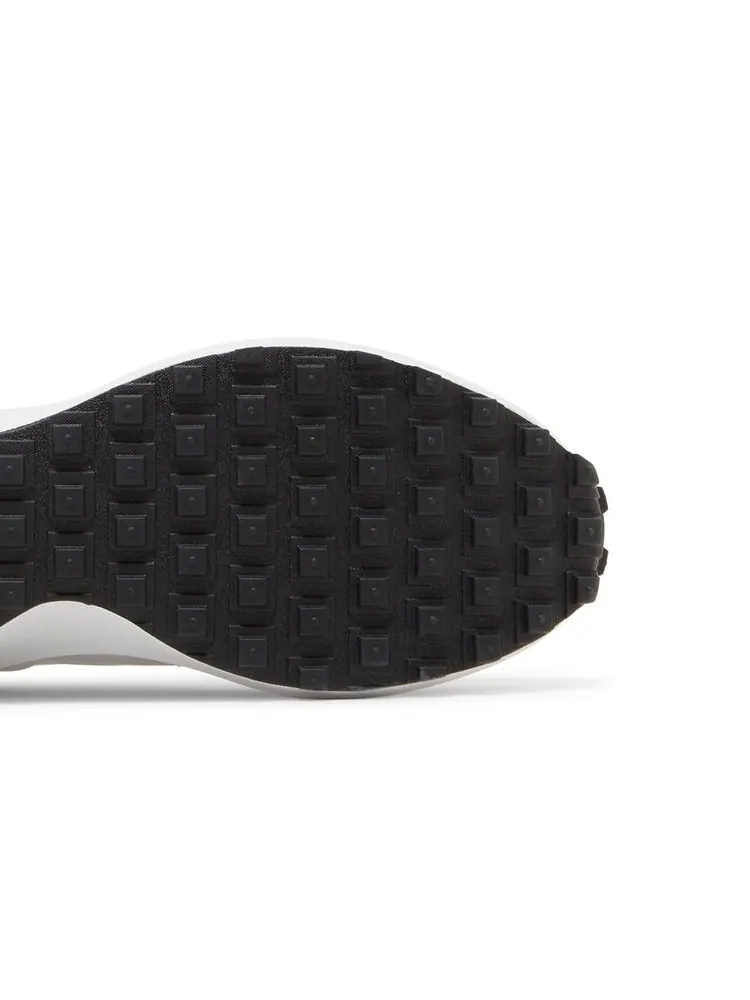 Кроссовки Wmns Waffle Debut 'White Grey' — изображение 5 из 8, белый серый