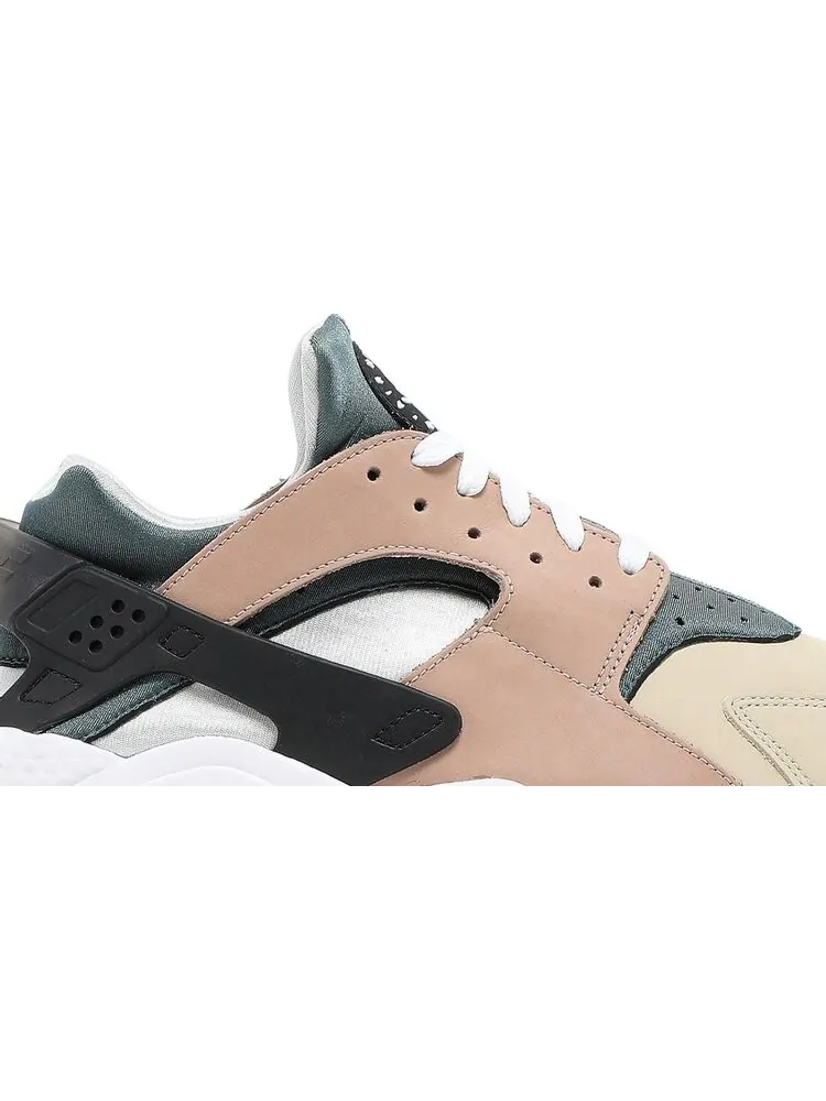 Кроссовки Nike Air Huarache OG 'Escape' — изображение 2 из 8, загар