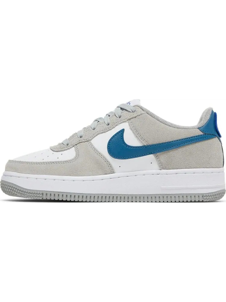 Кроссовки Nike Air Force 1 LV8 GS 'Athletic Club' — изображение 3 из 8, серый