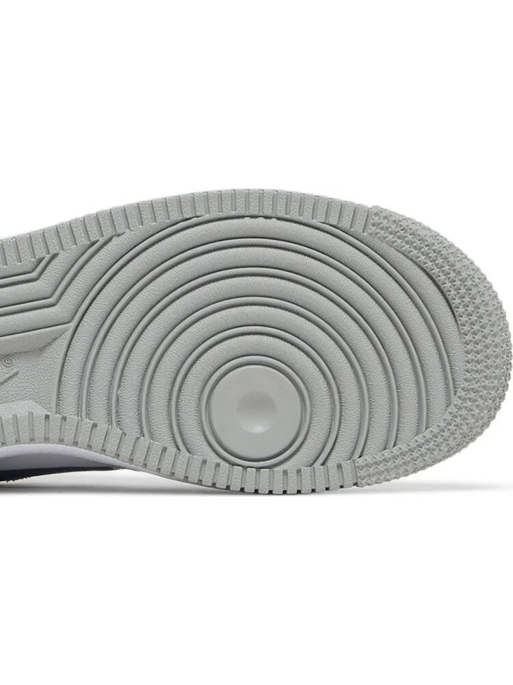 Кроссовки Nike Air Force 1 LV8 GS 'Athletic Club' — изображение 5 из 8, серый