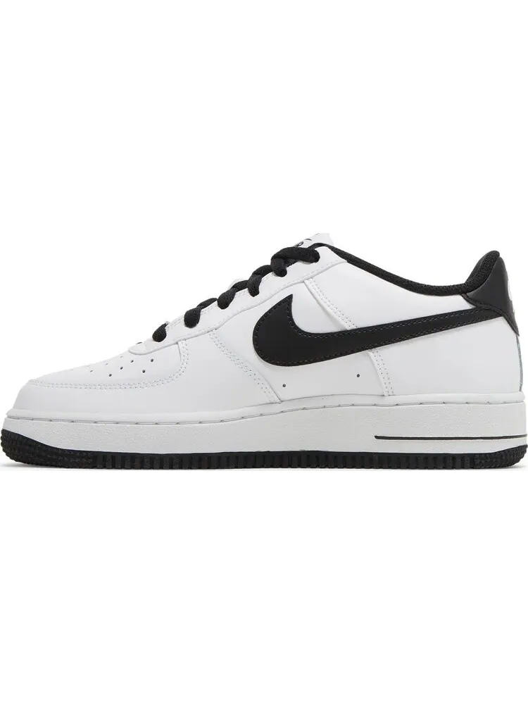 Кроссовки Nike Air Force 1 '06 GS 'White Black' — изображение 3 из 8, белый