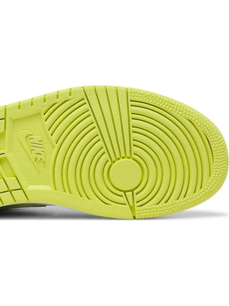 Кроссовки Wmns Air Jordan 1 Low Limelight — изображение 4 из 7, зеленый