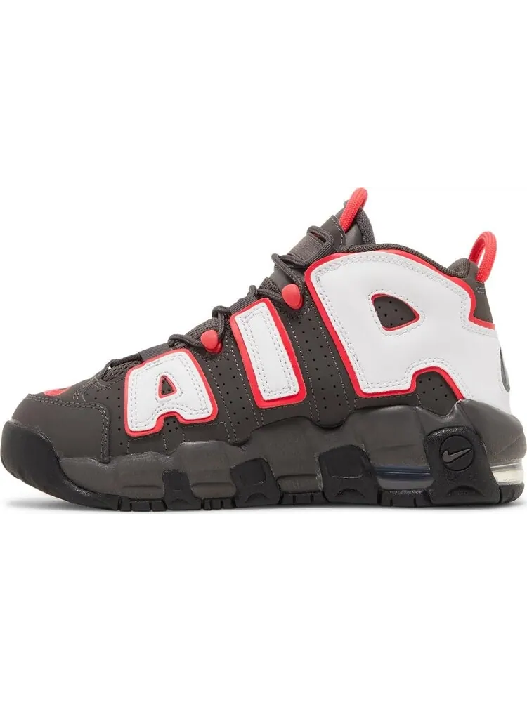 Кроссовки Nike Air More Uptempo GS 'Medium Ash Siren Red White' — изображение 3 из 8, черный