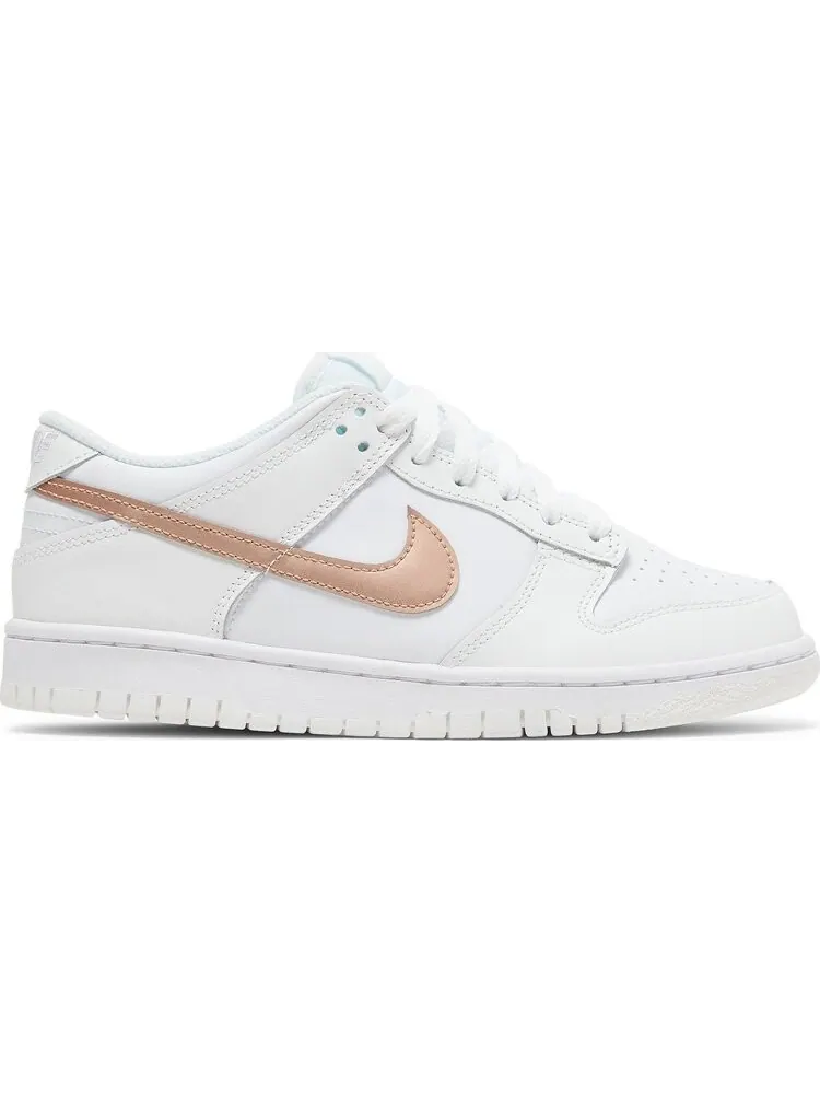 Кроссовки Nike Dunk Low 'White Metallic Red Bronze' — изображение 1 из 8, белый