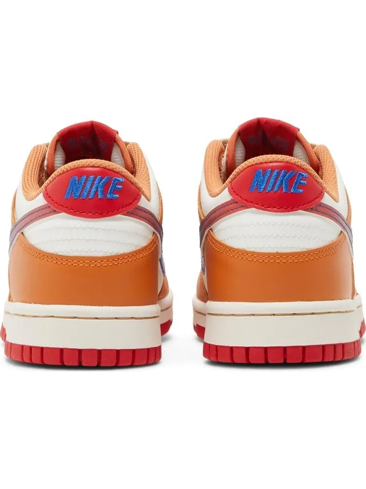 Кроссовки Nike Dunk Low GS 'Hot Curry' — изображение 6 из 8, оранжевый