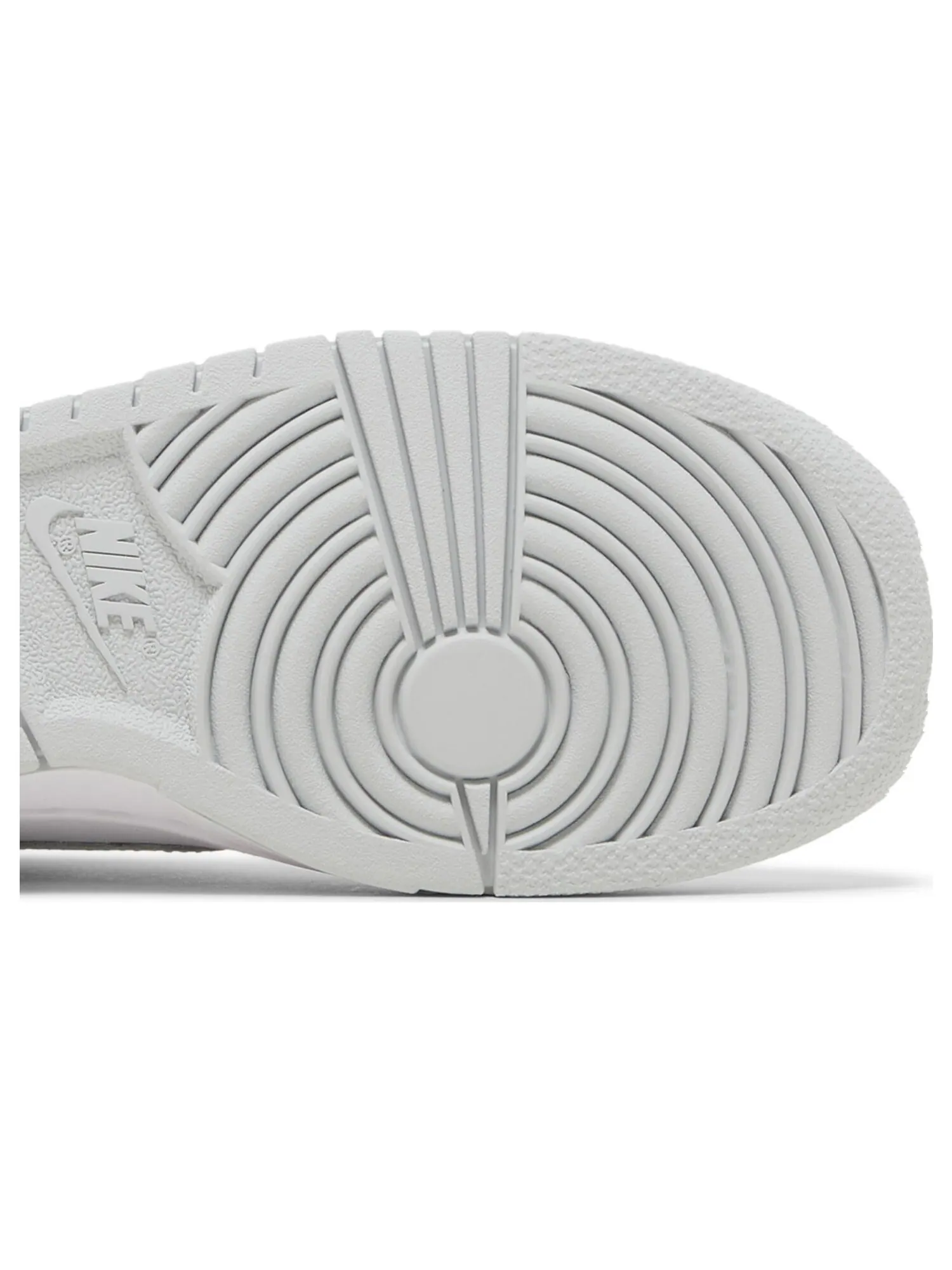 Кроссовки Nike Dunk Low GS 'Pure Platinum' — изображение 5 из 8, белый