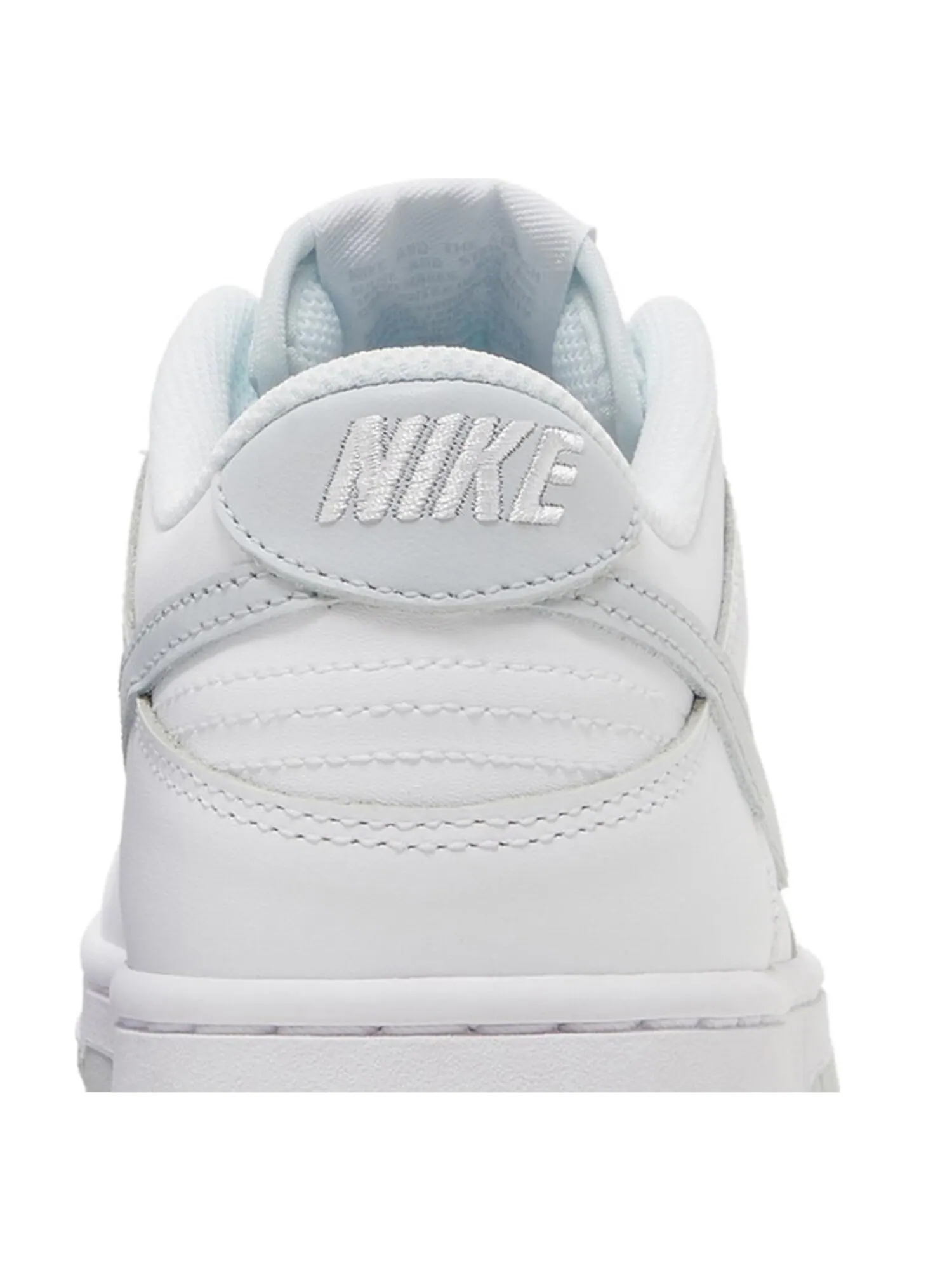 Кроссовки Nike Dunk Low GS 'Pure Platinum' — изображение 7 из 8, белый