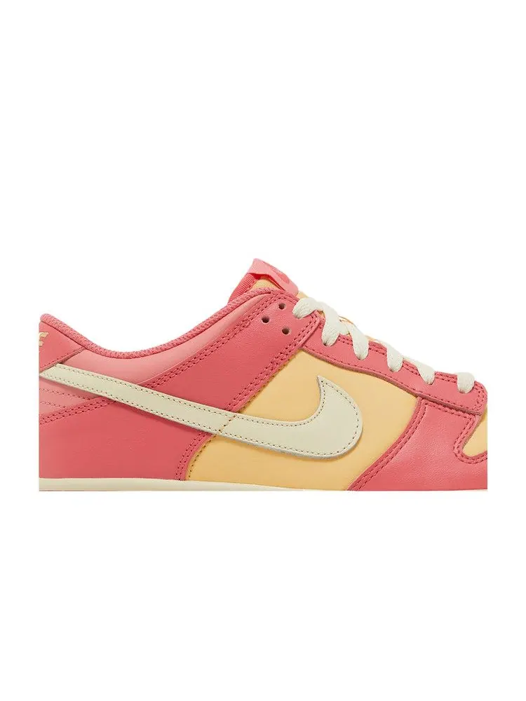 Кроссовки Nike Dunk Low GS 'Strawberry Peach' — изображение 3 из 9, розовый
