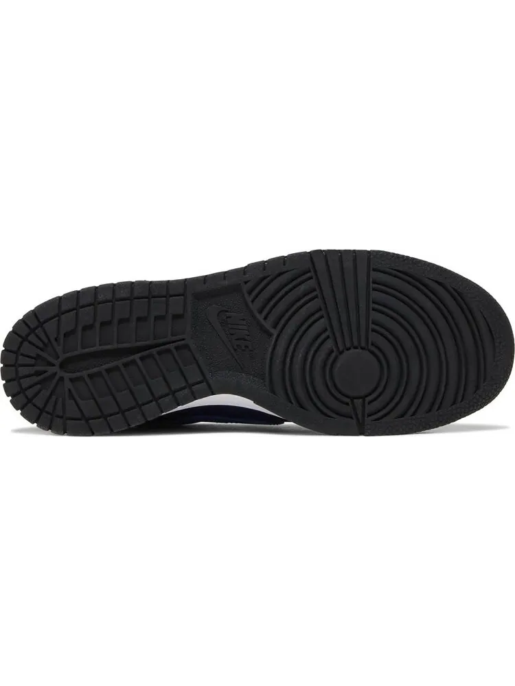 Кроссовки Nike Dunk Low GS 'Black Midnight Navy' — изображение 4 из 8, синий