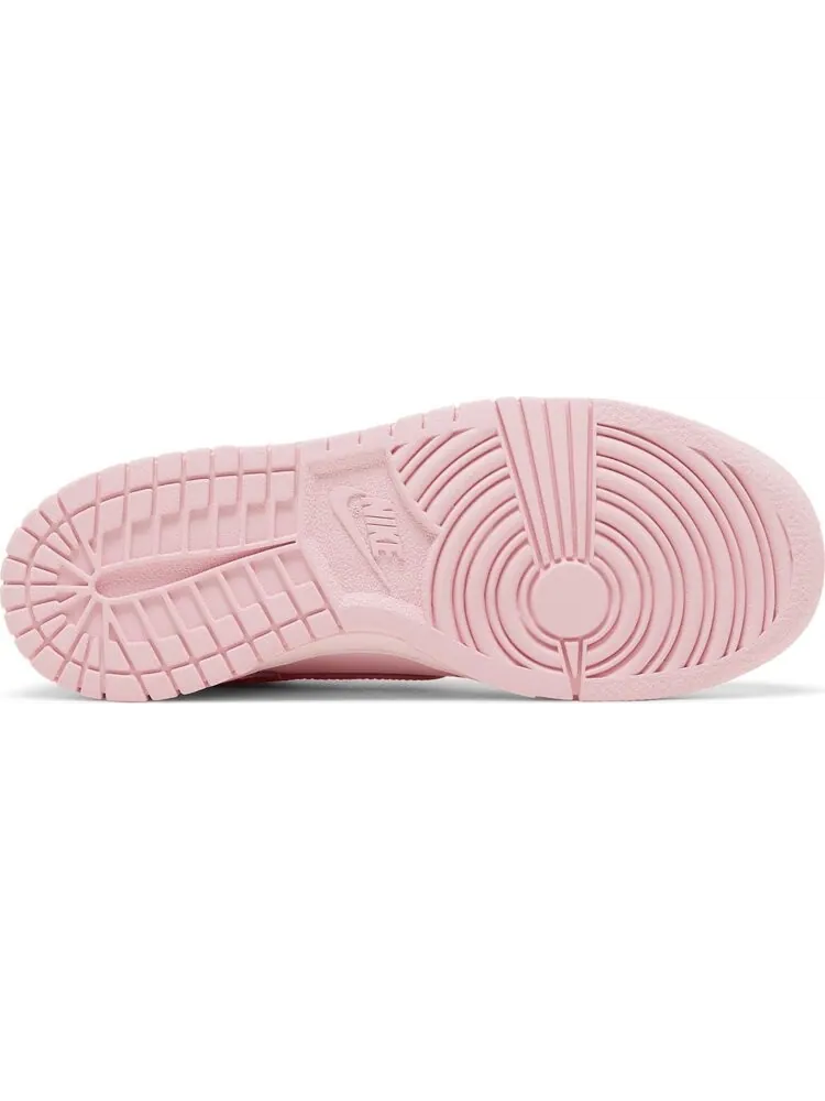 Кроссовки Nike Dunk Low GS 'Triple Pink' — изображение 4 из 8, розовый