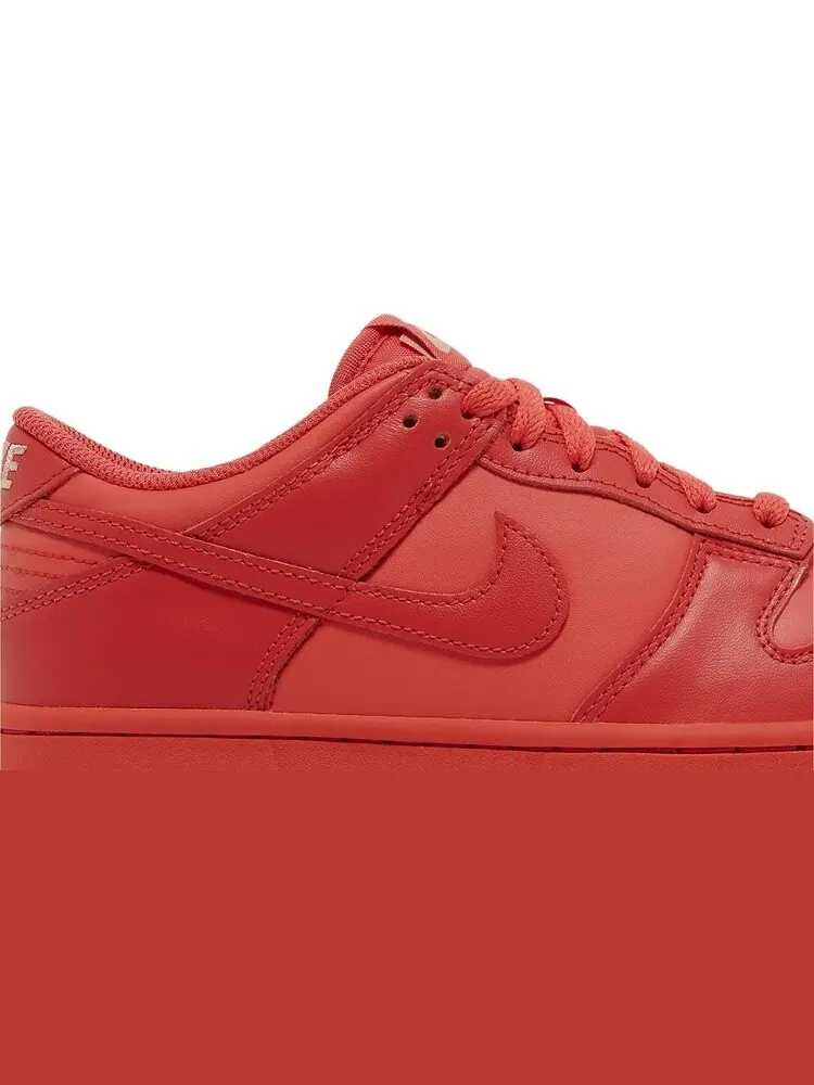 Кроссовки Dunk Low GS 'Track Red' — изображение 2 из 4, красный