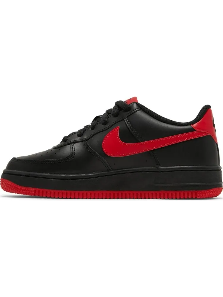 Кроссовки Nike Air Force 1 GS 'Bred' — изображение 3 из 8, черный
