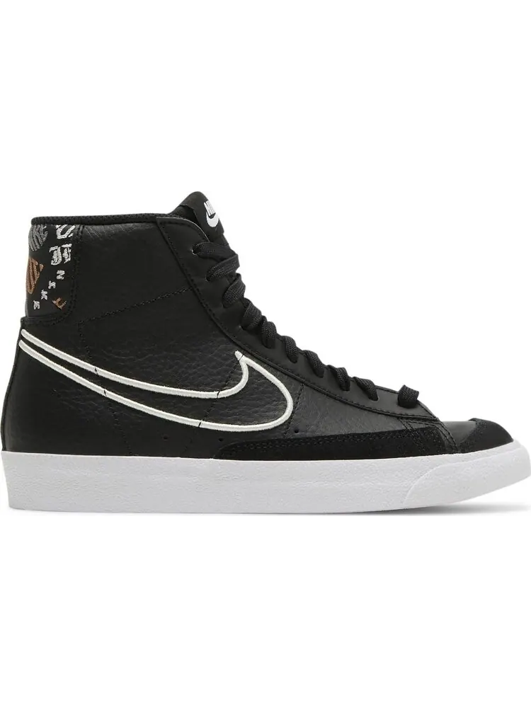 Кроссовки Nike Blazer Mid '77 SE GS 'Playful Fonts' — изображение 1 из 8, черный